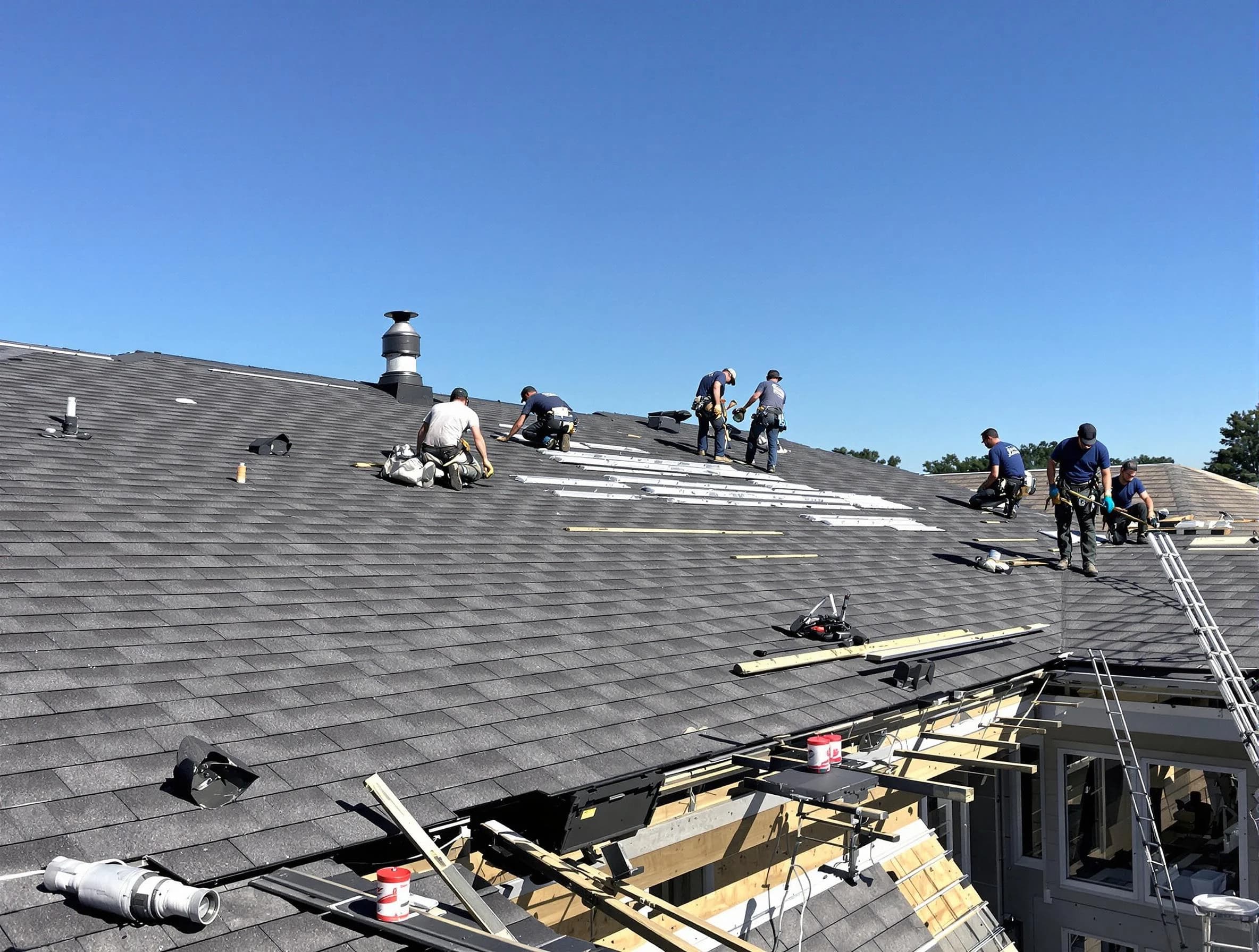 Hudson Roofing Company experts performing roof installation in Hudson, OH